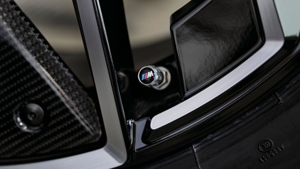 BMW 1- er kühlergrill + Gitter Stosfänger vorne in München - Berg-am-Laim, Reifen & Felgen